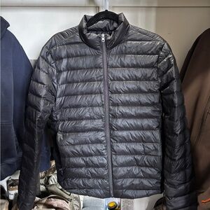 Men's Black Puffer Jacket